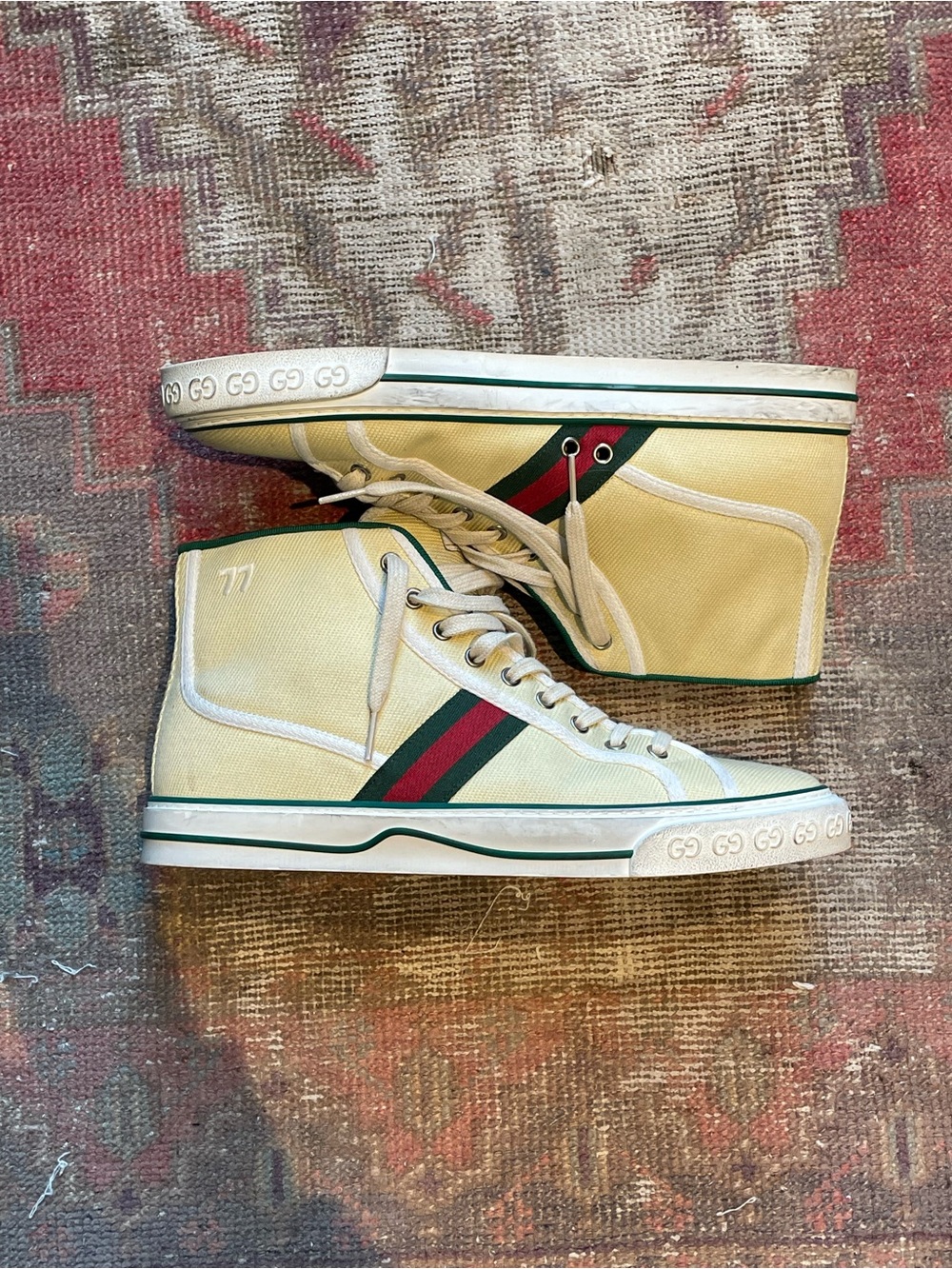 Gucci Cream High-Top Sneakers with Green & Red Web Stripe - Picture 4 of 5